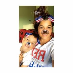 Meet your Posher, Marina